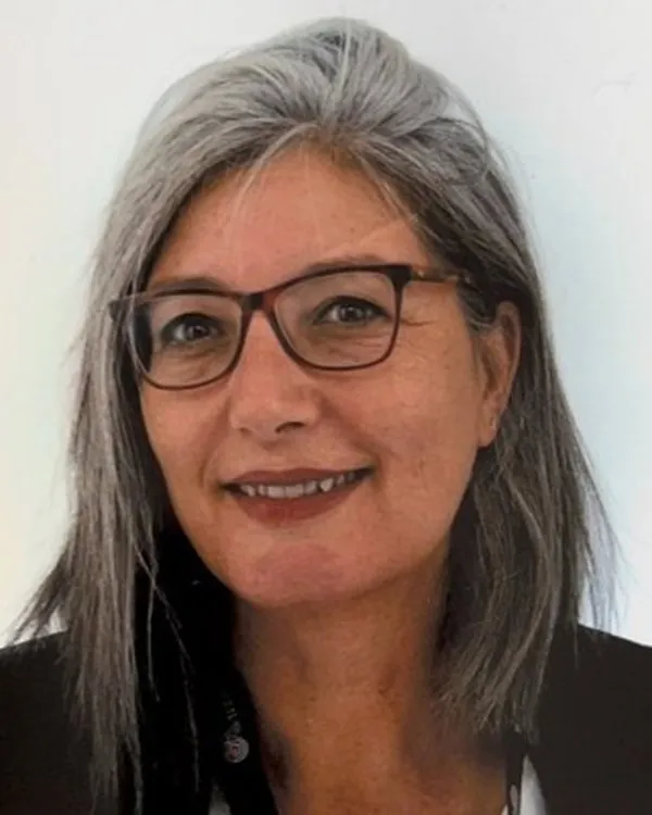 María